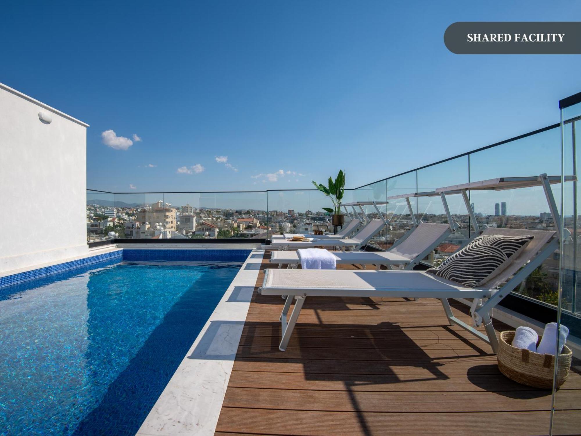 Sanders Crystal 1 Limassol Exterior foto
