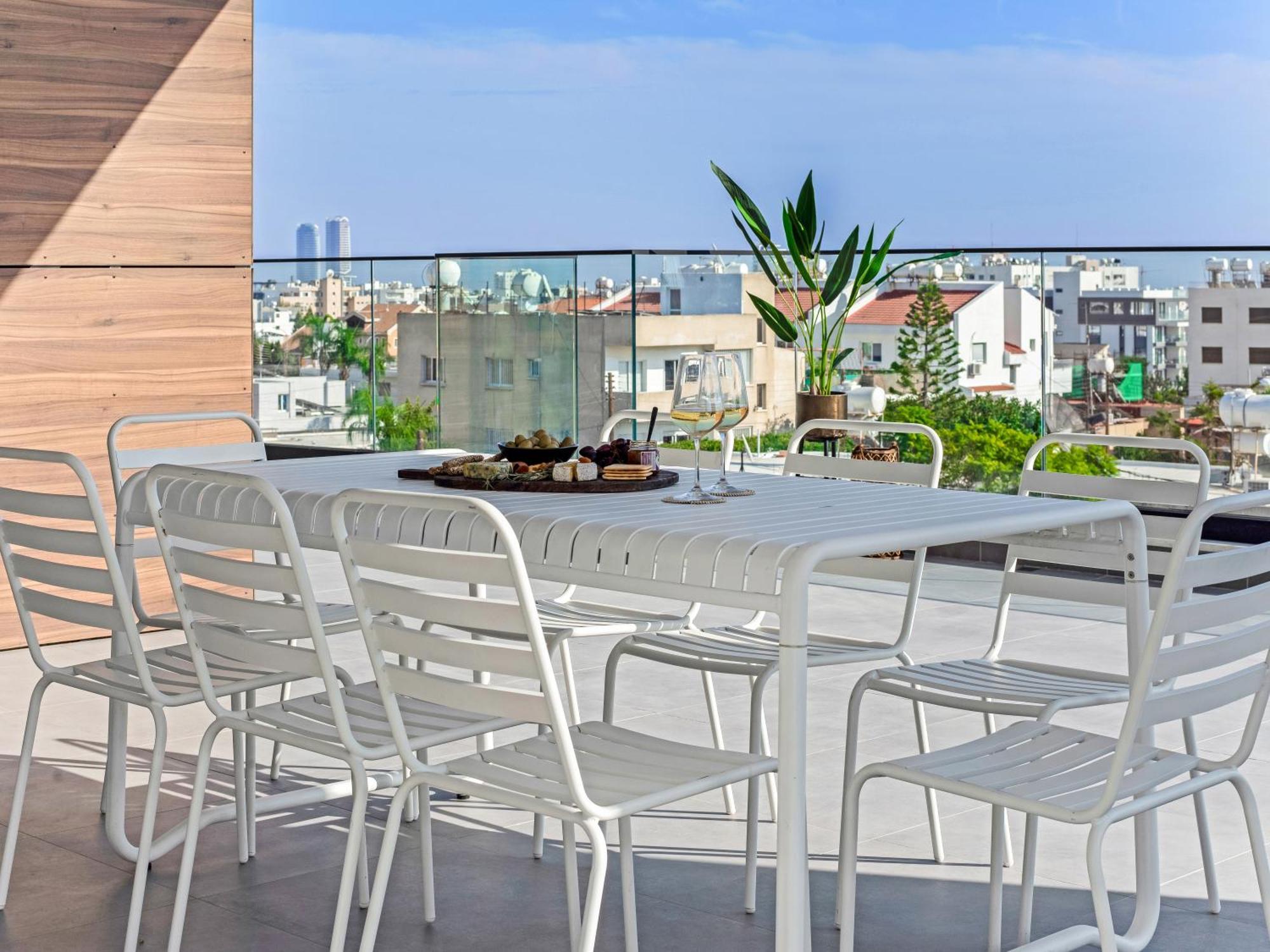 Sanders Crystal 1 Limassol Exterior foto