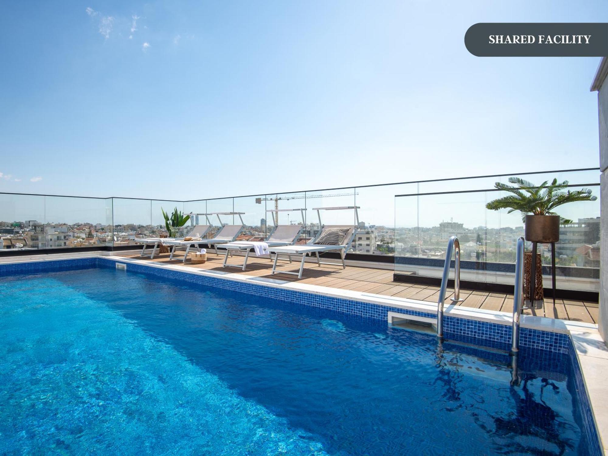 Sanders Crystal 1 Limassol Exterior foto